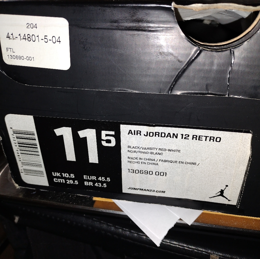 DEAD STOCK MEN'S JORDAN SNEAKERS SIZE 11.5.